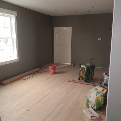 32 Newhall 2, Saugus, MA 01906