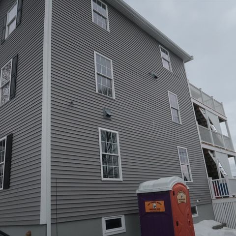 32 Newhall 2, Saugus, MA 01906