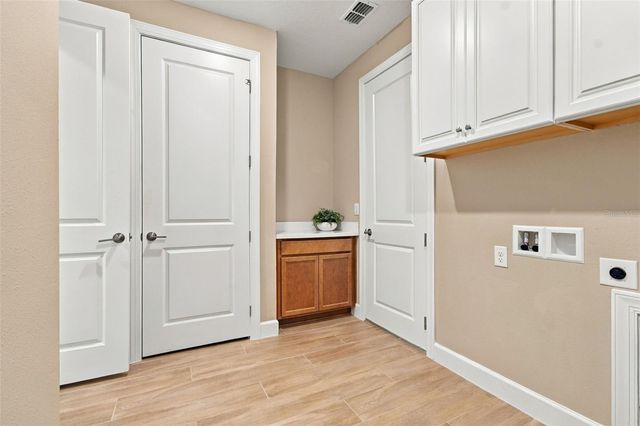 4798 ROSATTI ROAD, Wesley Chapel, FL 33543