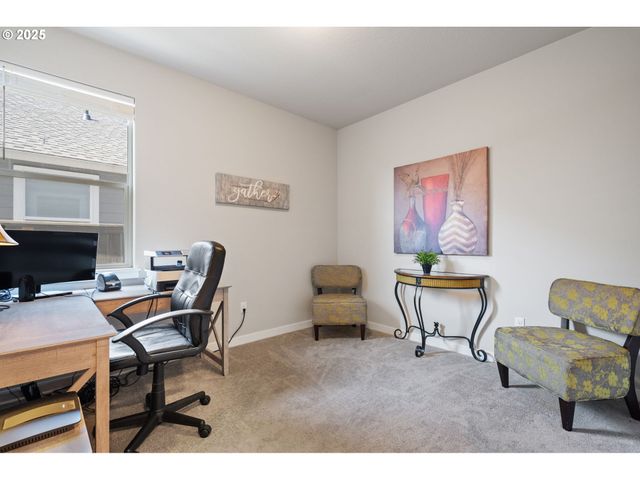 8707 N 1ST St, Ridgefield, WA 98642