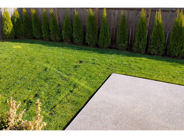 8707 N 1ST St, Ridgefield, WA 98642