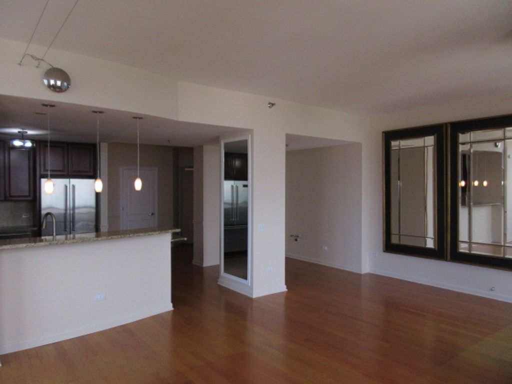 Image 12 of property listing at 1111 S Wabash Avenue 3303, Chicago, IL 60605