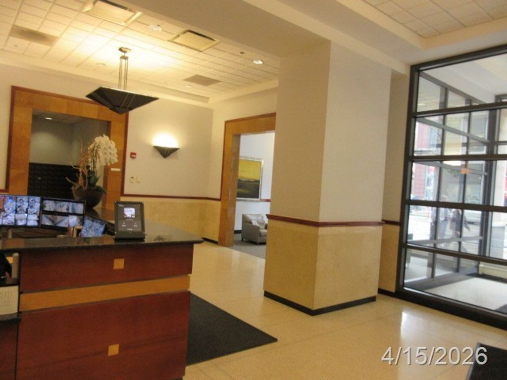 Image 3 of property listing at 1111 S Wabash Avenue 3303, Chicago, IL 60605