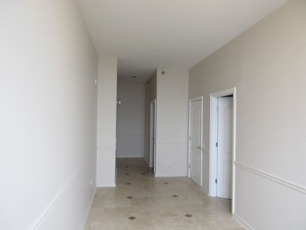 Image 37 of property listing at 1111 S Wabash Avenue 3303, Chicago, IL 60605