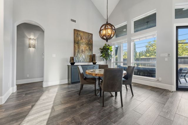 2712 Mount View Drive, Farmers Branch, TX 75234