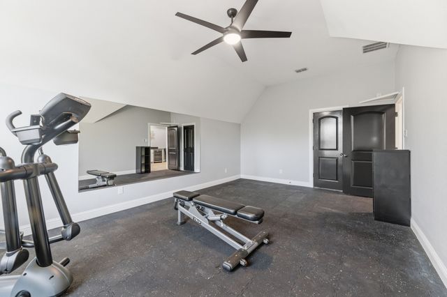 2712 Mount View Drive, Farmers Branch, TX 75234