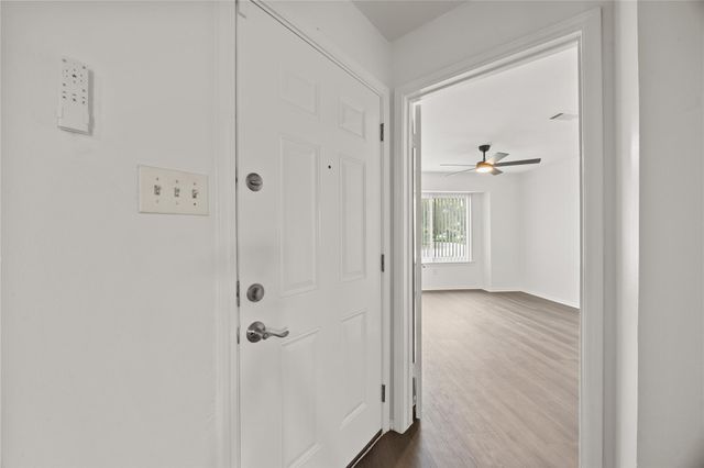 1750 Timber Ridge RD 101, Austin, TX 78741