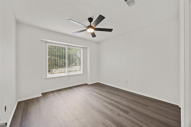 1750 Timber Ridge RD 101, Austin, TX 78741