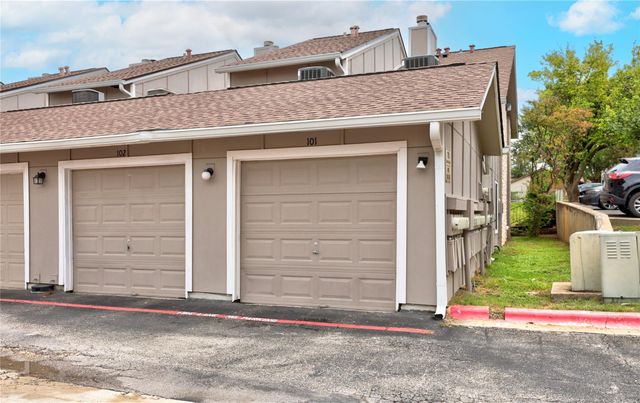 1750 Timber Ridge RD 101, Austin, TX 78741