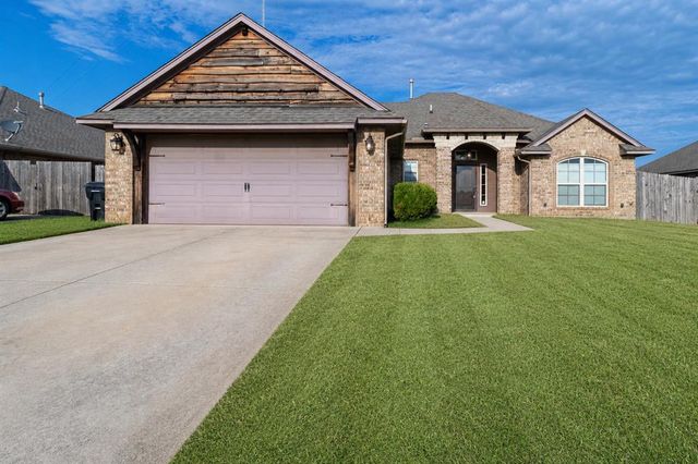 3312 Sharon Drive, Moore, OK 73160