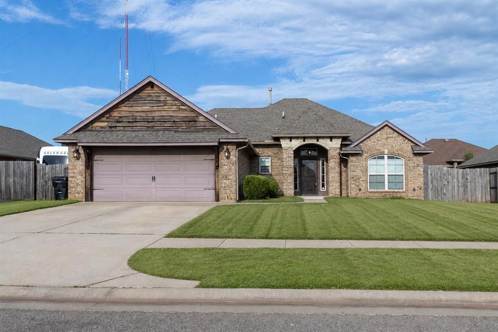 3312 Sharon Drive, Moore, OK 73160