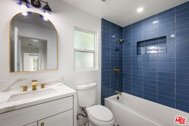 1402 Allesandro Street, Los Angeles, CA 90026