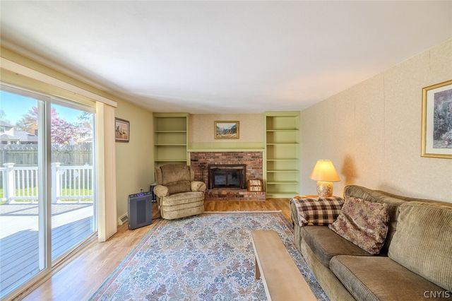 7618 Sandy Lane, Clay, NY 13212