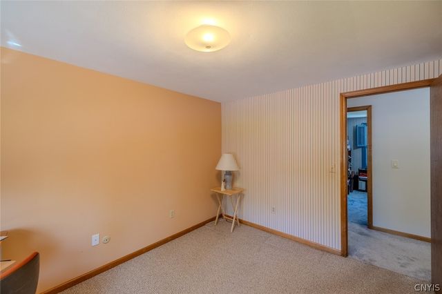 7618 Sandy Lane, Clay, NY 13212