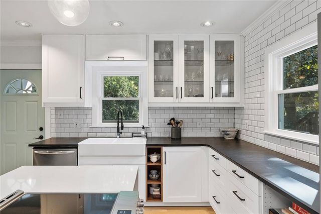 275 Rockyford NE Road, Atlanta, GA 30317