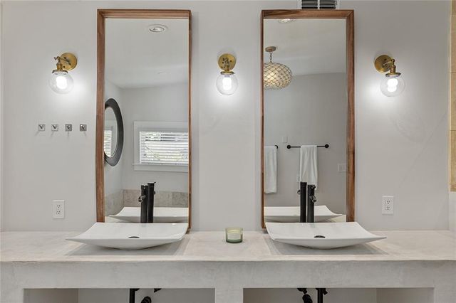 275 Rockyford NE Road, Atlanta, GA 30317