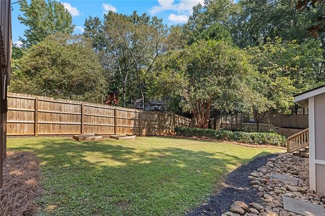 275 Rockyford NE Road, Atlanta, GA 30317