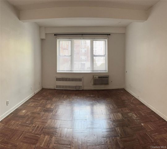 2 Sadore Lane 1R, Yonkers, NY 10710