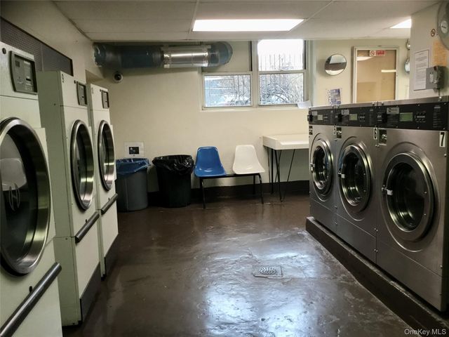 2 Sadore Lane 1R, Yonkers, NY 10710