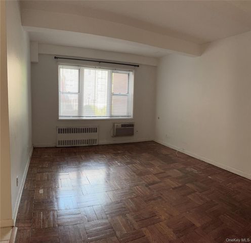 2 Sadore Lane 1R, Yonkers, NY 10710