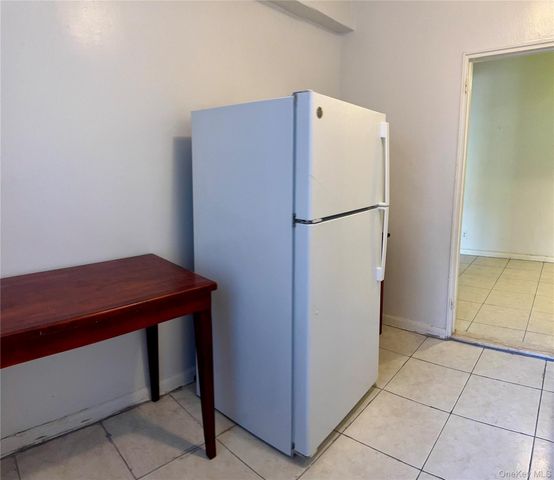 2 Sadore Lane 1R, Yonkers, NY 10710