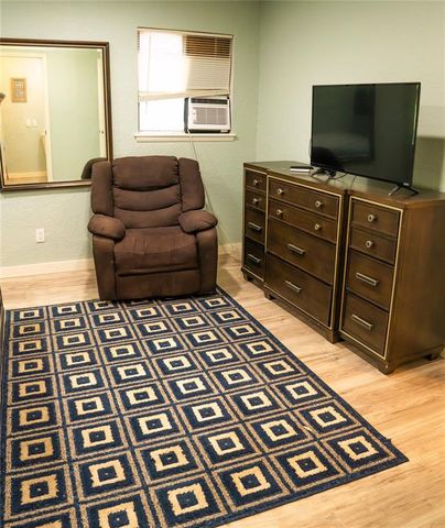 421 NW 58th Street, Lawton, OK 73505