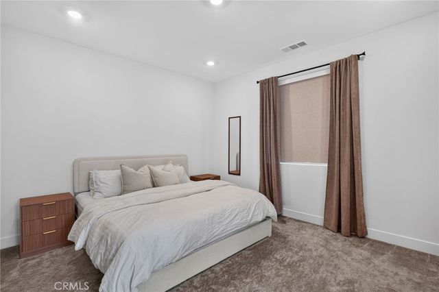 663 Gadwall, Irvine, CA 92618