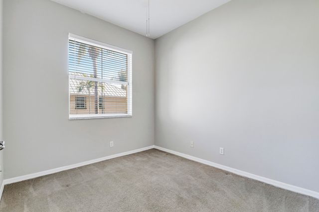 1586 Frederick Small Road, Jupiter, FL 33458