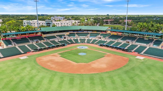 1586 Frederick Small Road, Jupiter, FL 33458