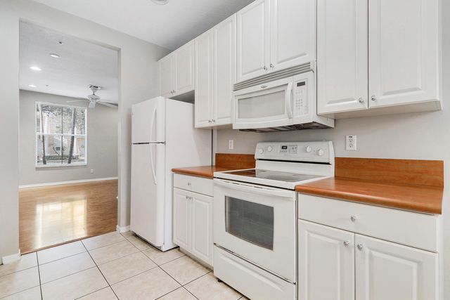 1586 Frederick Small Road, Jupiter, FL 33458