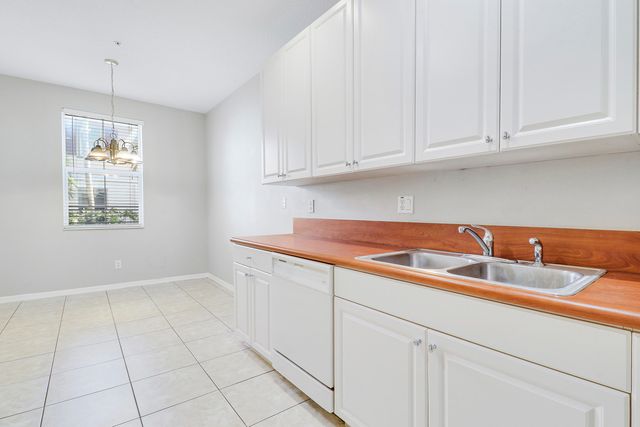 1586 Frederick Small Road, Jupiter, FL 33458