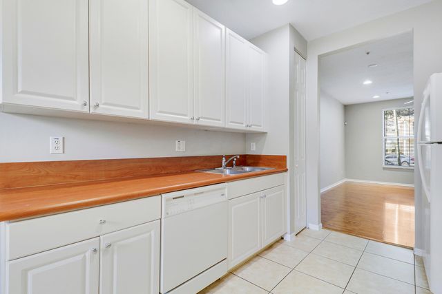 1586 Frederick Small Road, Jupiter, FL 33458