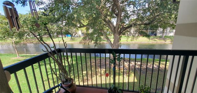 9945 Nob Hill Pl 9945, Sunrise, FL 33351