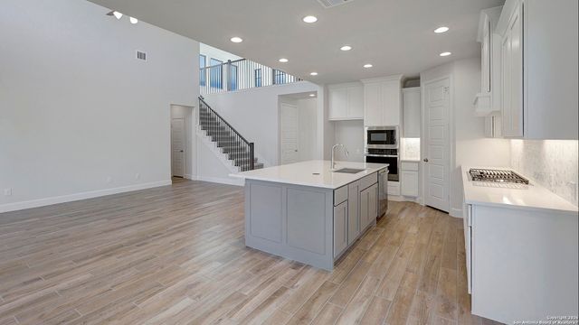 2942 Eagle Rise, San Antonio, TX 78245