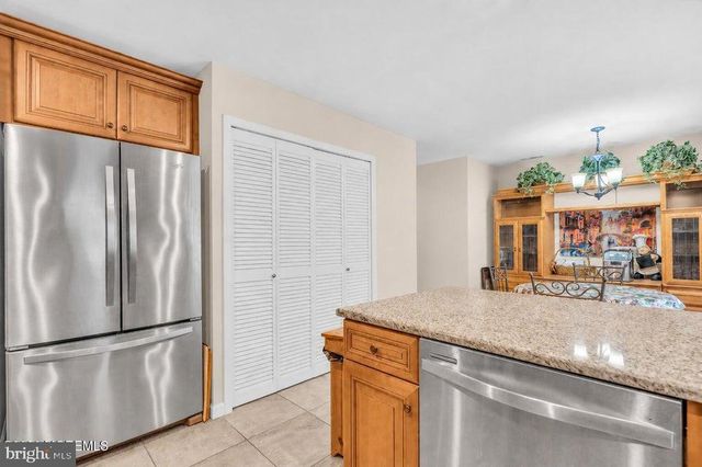 165 WESTCHESTER DR, Tuckerton, NJ 08087