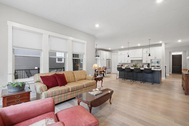 5900 Ayrshire Lane, Shorewood, MN 55331