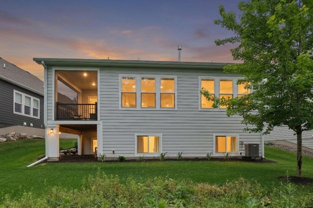 5900 Ayrshire Lane, Shorewood, MN 55331