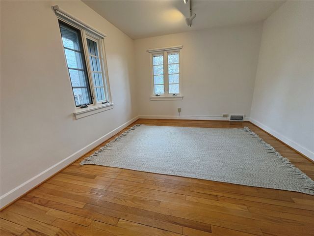 3225 Terrace Drive, Des Moines, IA 50312