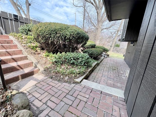 3225 Terrace Drive, Des Moines, IA 50312