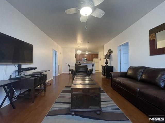 132 Cory Lane 132, Elmwood Park, NJ 07407