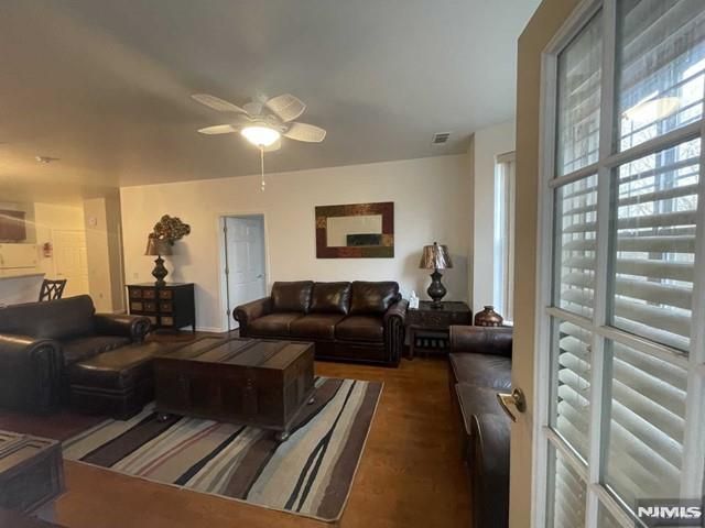 132 Cory Lane 132, Elmwood Park, NJ 07407