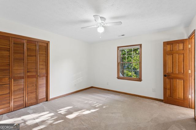 580 Berkeley Lane NE, Kennesaw, GA 30144