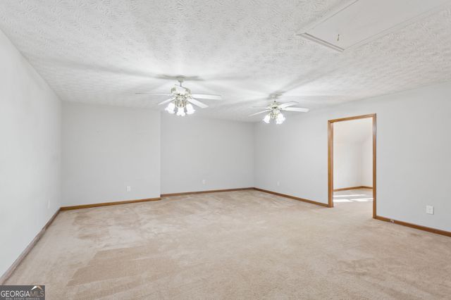580 Berkeley Lane NE, Kennesaw, GA 30144
