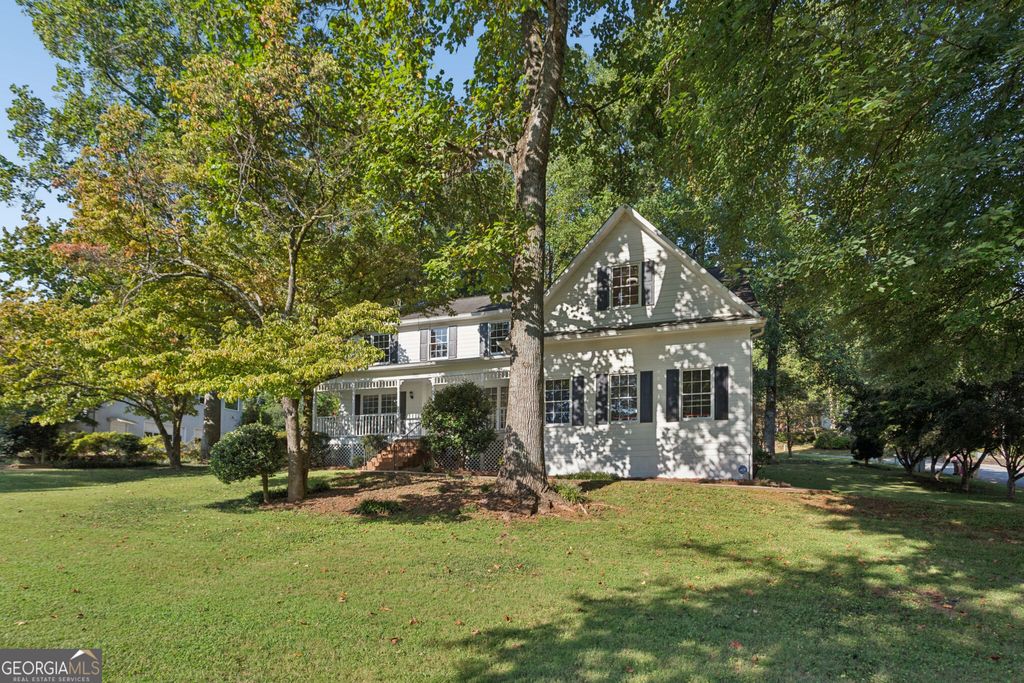580 Berkeley Lane NE, Kennesaw, GA 30144