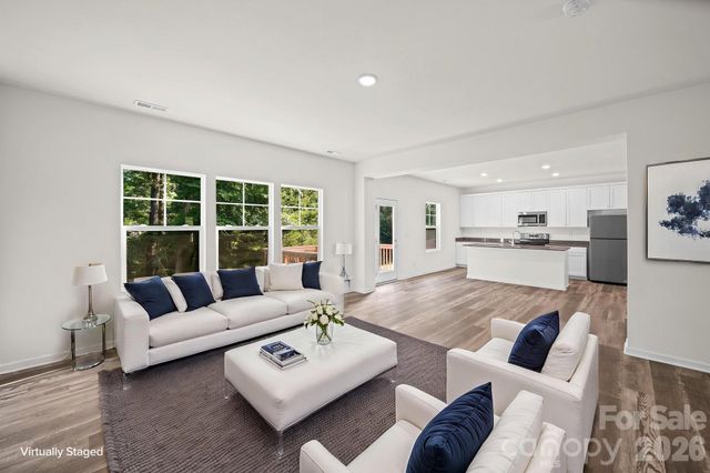 7809 E Lane Drive, Charlotte, NC 28212