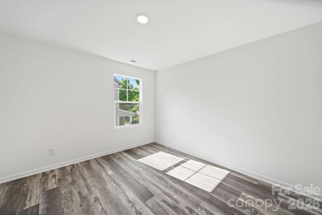 7809 E Lane Drive, Charlotte, NC 28212