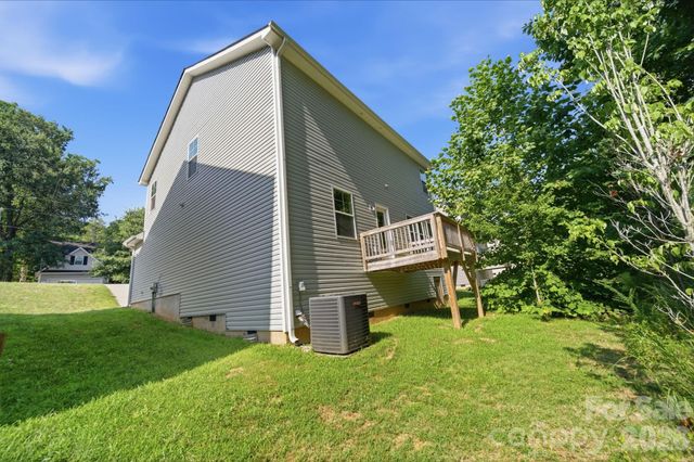 7809 E Lane Drive, Charlotte, NC 28212