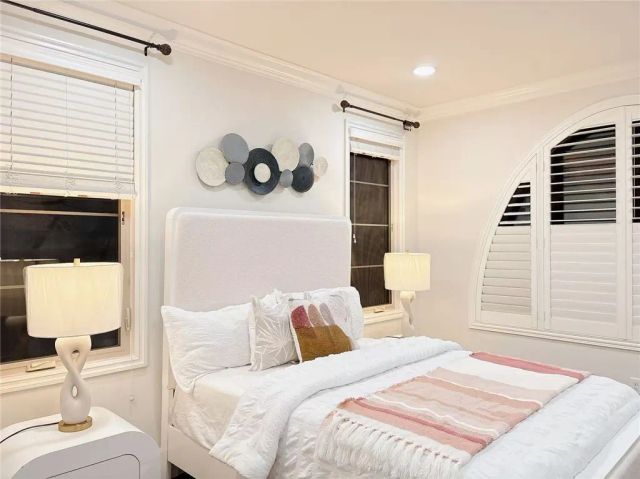 22 Shadybend, Irvine, CA 92602