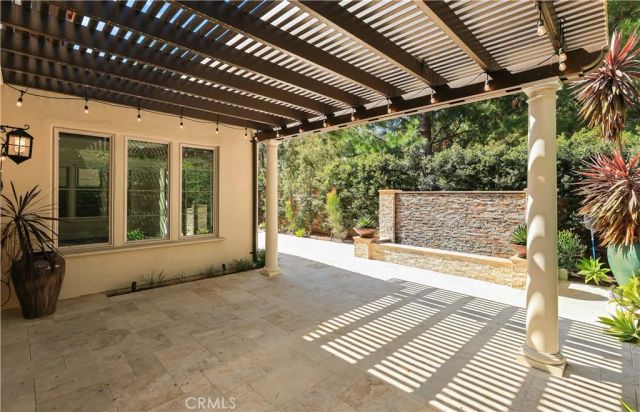 22 Shadybend, Irvine, CA 92602