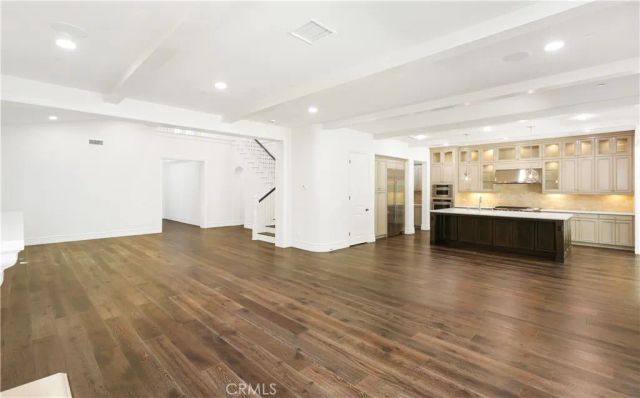 22 Shadybend, Irvine, CA 92602